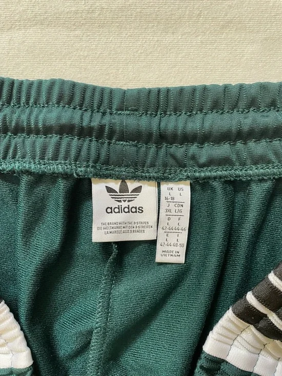 NWOT adidas Adibreak Track Pants Aurora Ivy Black Large - Picture 9 of 11